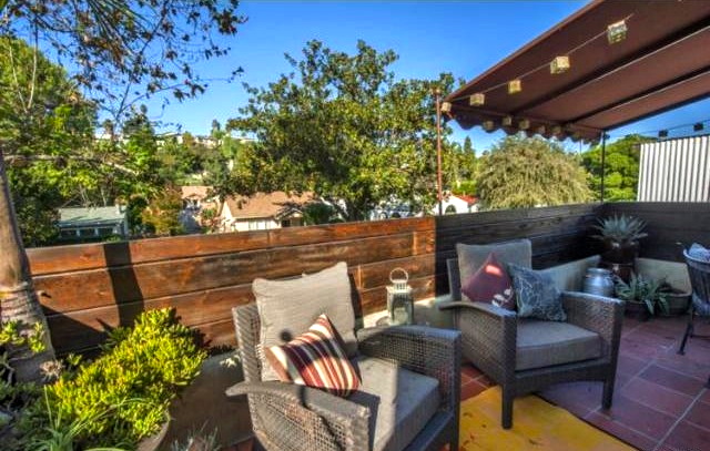 Rooftop deck