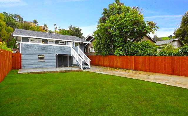 Yard. Courtesy of Tracy King – Teles Properties